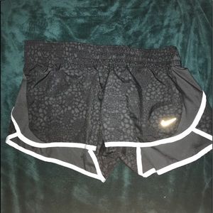 women’s nike running shorts